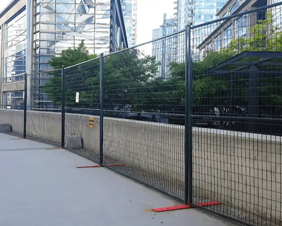Sturdy Canada temporary fence for event security.